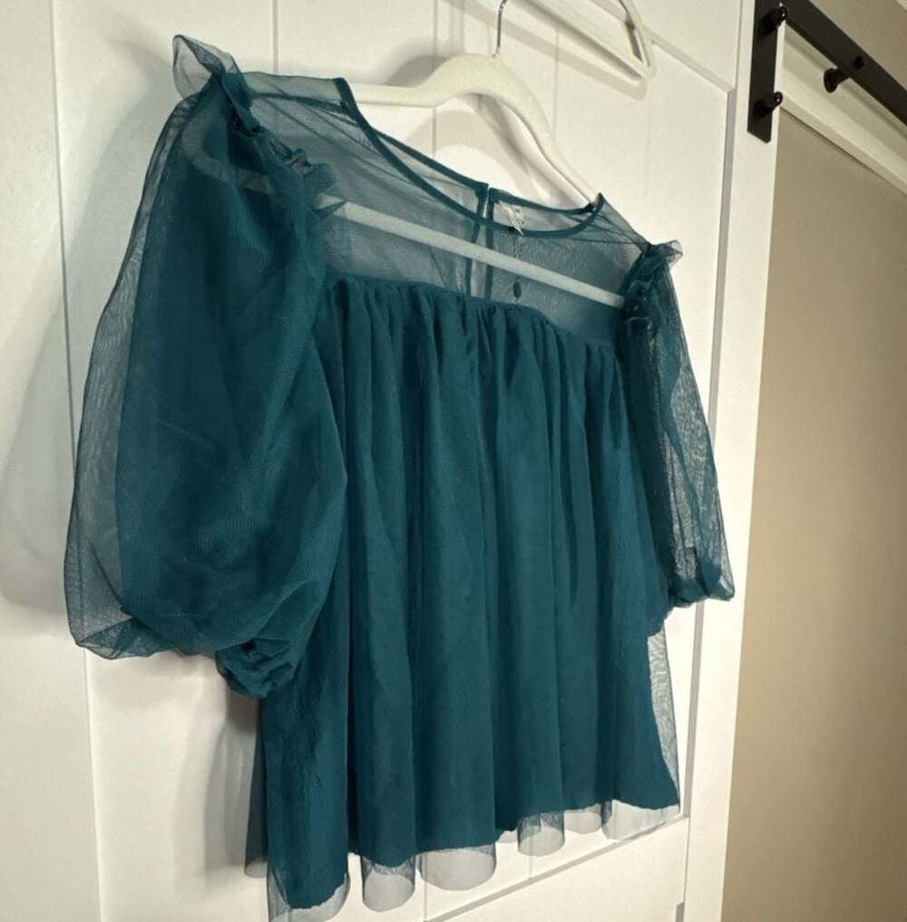 Kaktus Textured Puff Sleeve Tulle Babydoll Blouse in Teal